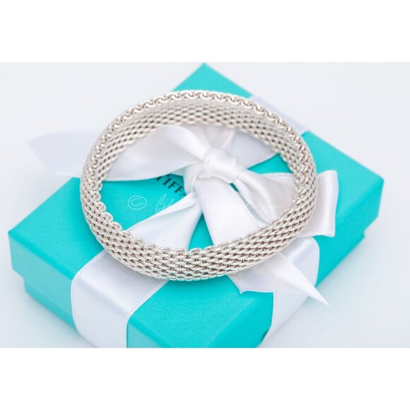 Tiffany & Co. Vintage Somerset Mesh Weave Bangle Bracelet in Sterling Silver - Picture 4 of 8